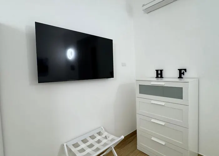 Flutter San Lorenzo Apartment Rom